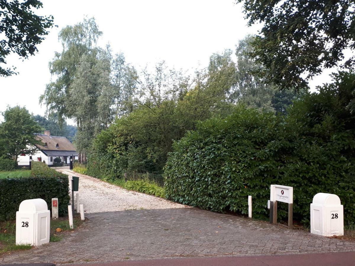 B&B 't Nagtegaeltje Sint-Oedenrode Exterior foto